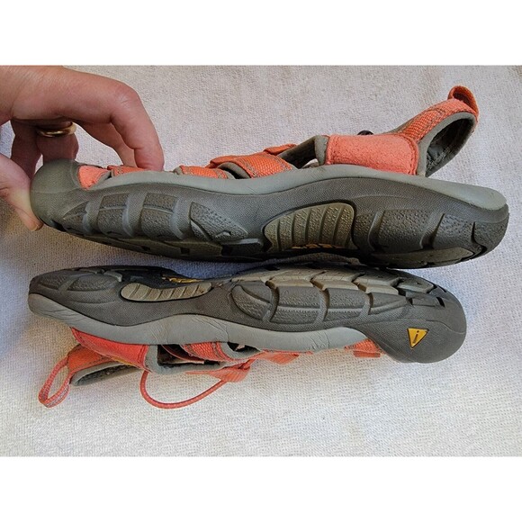 KEEN Newport H2 Womens Sz. 7M Orange Anatomic Footbed Waterproof Hiking Sandals - Picture 9 of 10